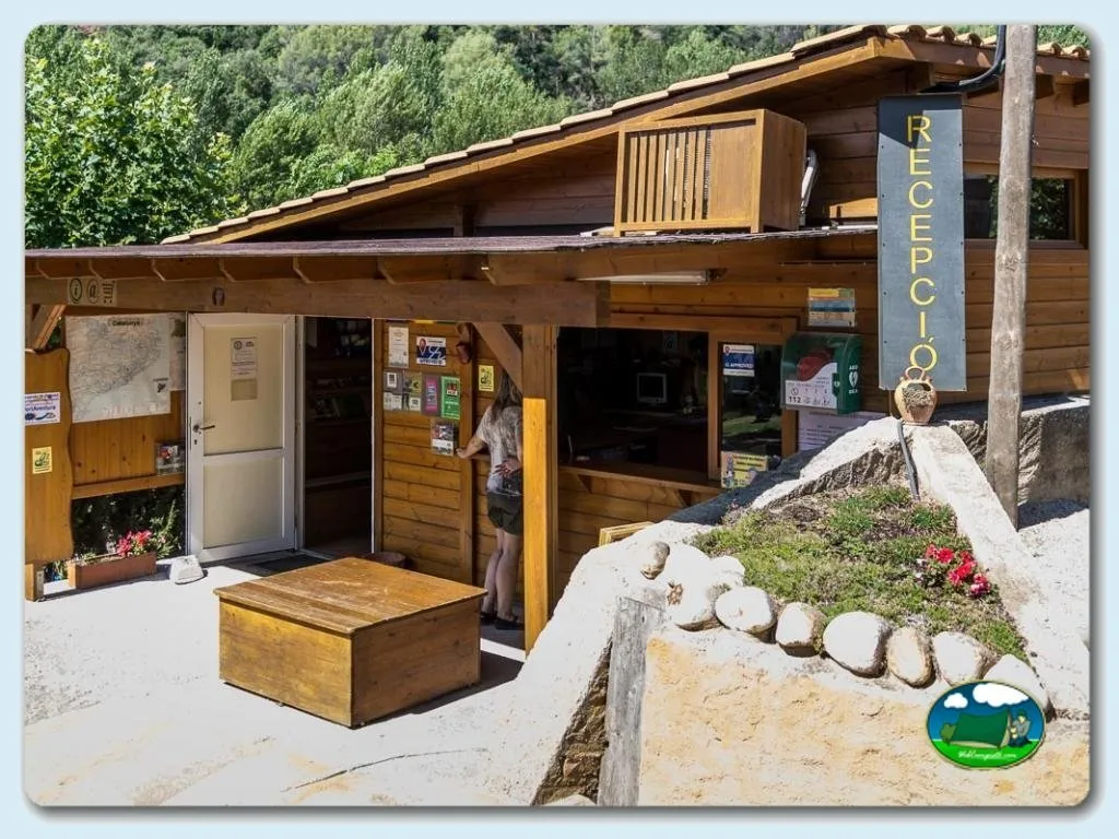 Camping El Pasqualet en Caldes de Montbui, Barcelona - imagen 4