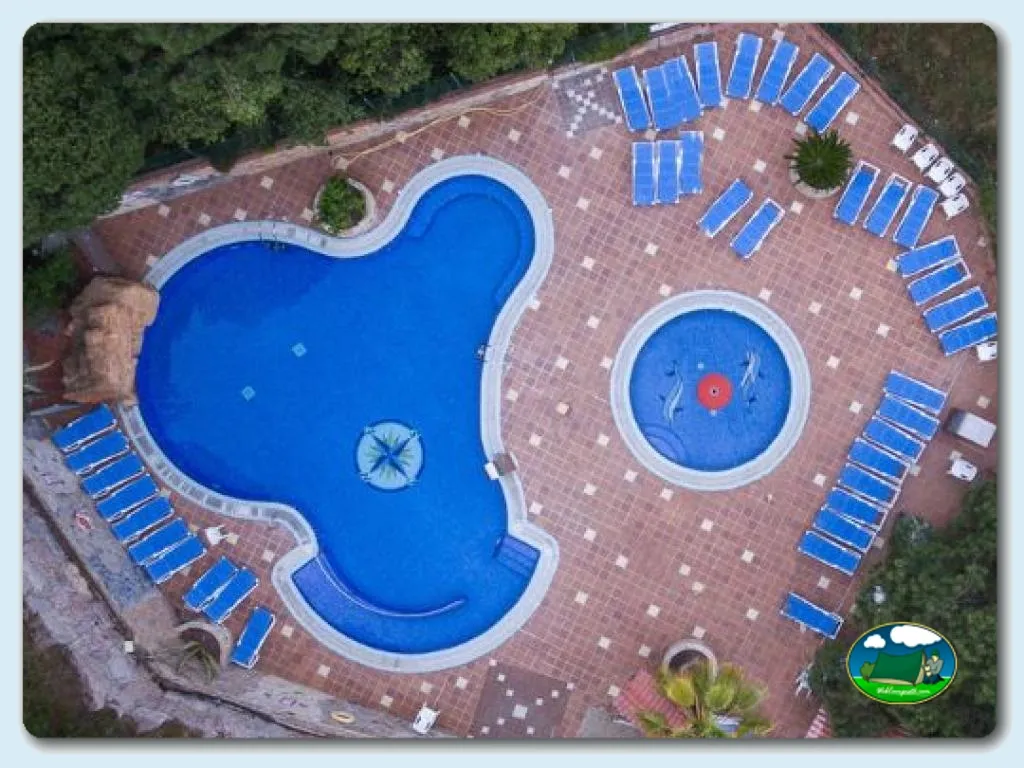 Camping Botanic Bona Vista Kim en Calella