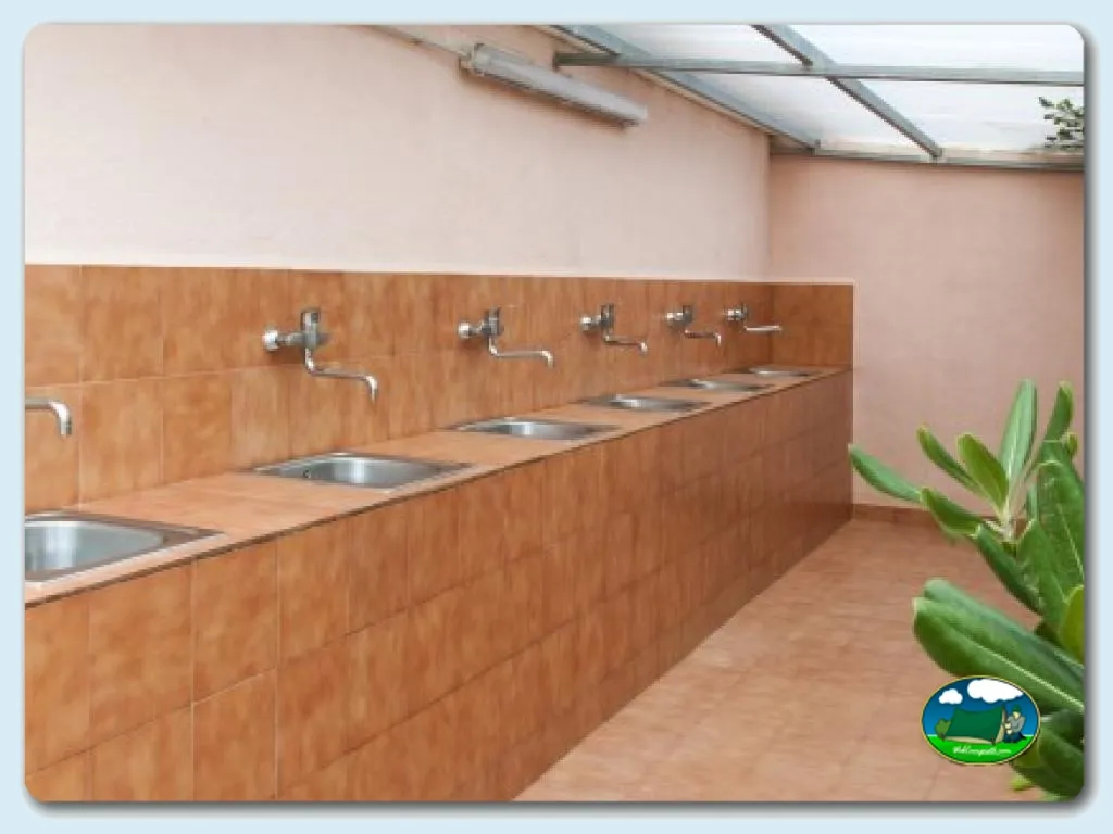 Camping El Pinar en Blanes, Girona, Girona - imagen 4