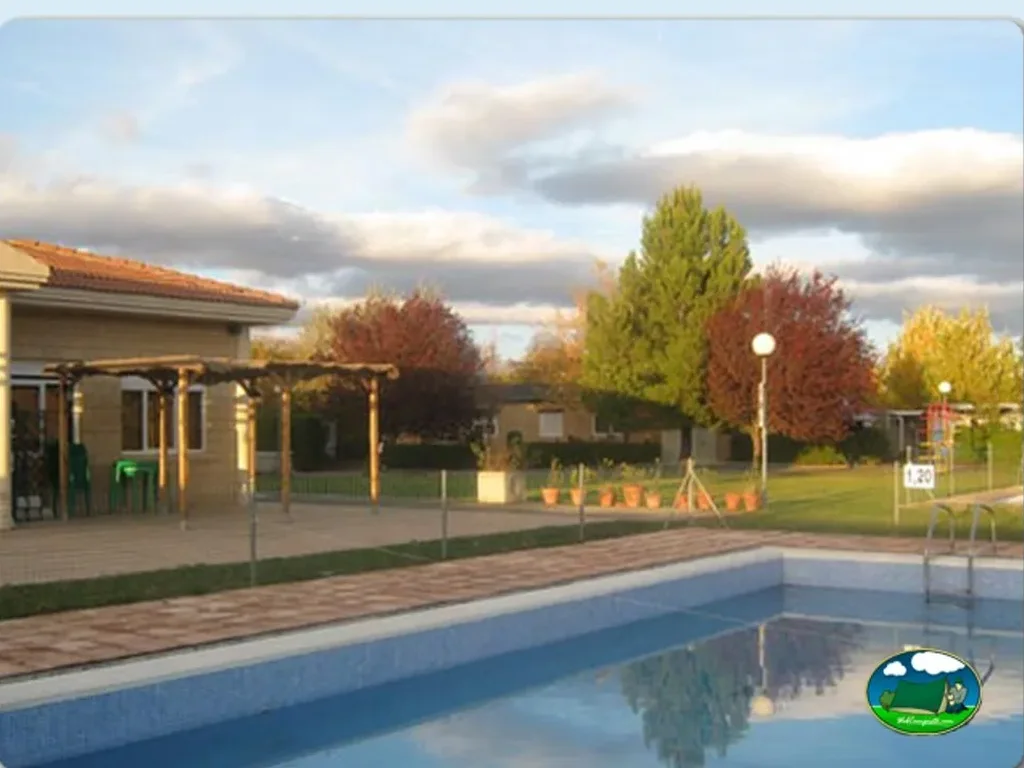 Camping Fuenmayor en Fuenmayor - imagen 4