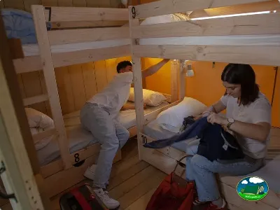 Tienda de acampada con literas del Camping GRAN CAMPING ZARAUTZ, Zarautz (Gipuzkoa)