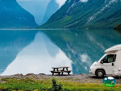Mobil-home junto al lago con vistas a la montaña del Camping Foz do Mondego, Figueira da Foz (Coimbra)