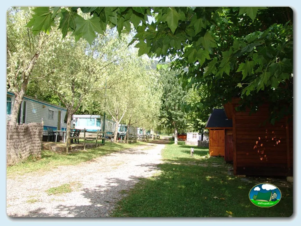 Camping Ribera del Ara en Fiscal, Huesca