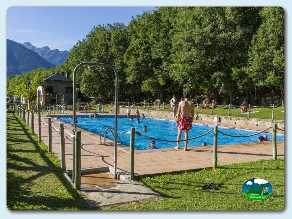 Camping Gavín foto de Piscinas