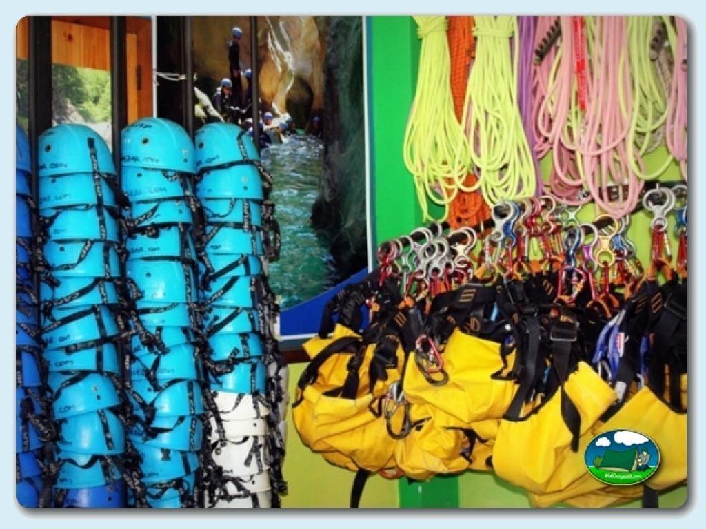 Camping Alquézar foto de Actividades Alquezar Aventura