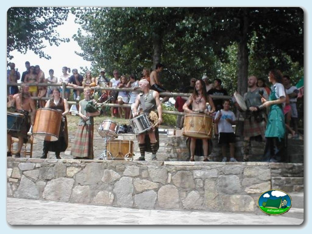 Camping Peña Montañesa foto de M&uacute;sica en Vivo