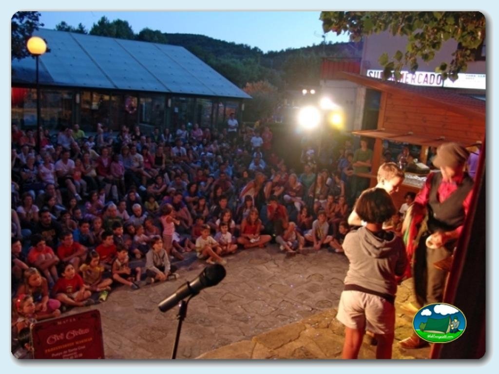 Camping Peña Montañesa foto de Noche m&aacute;gicas