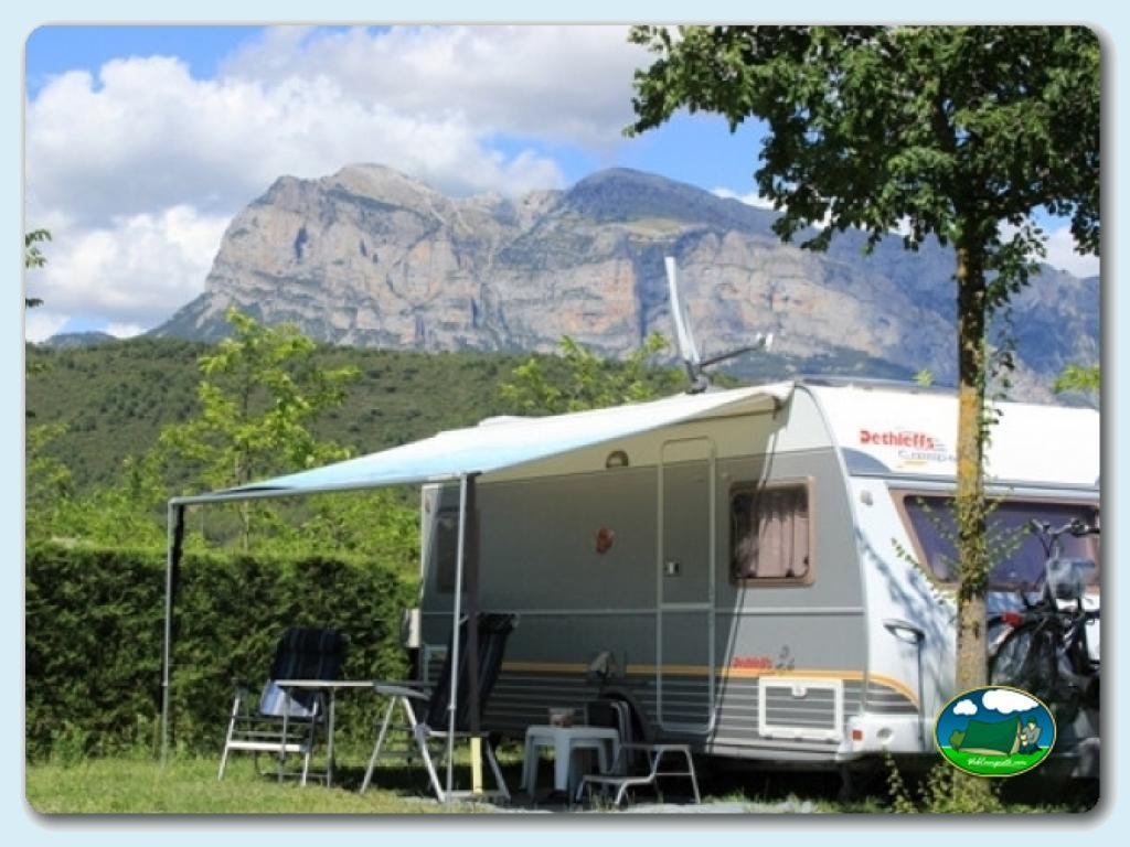 Camping Peña Montañesa foto de Parcela