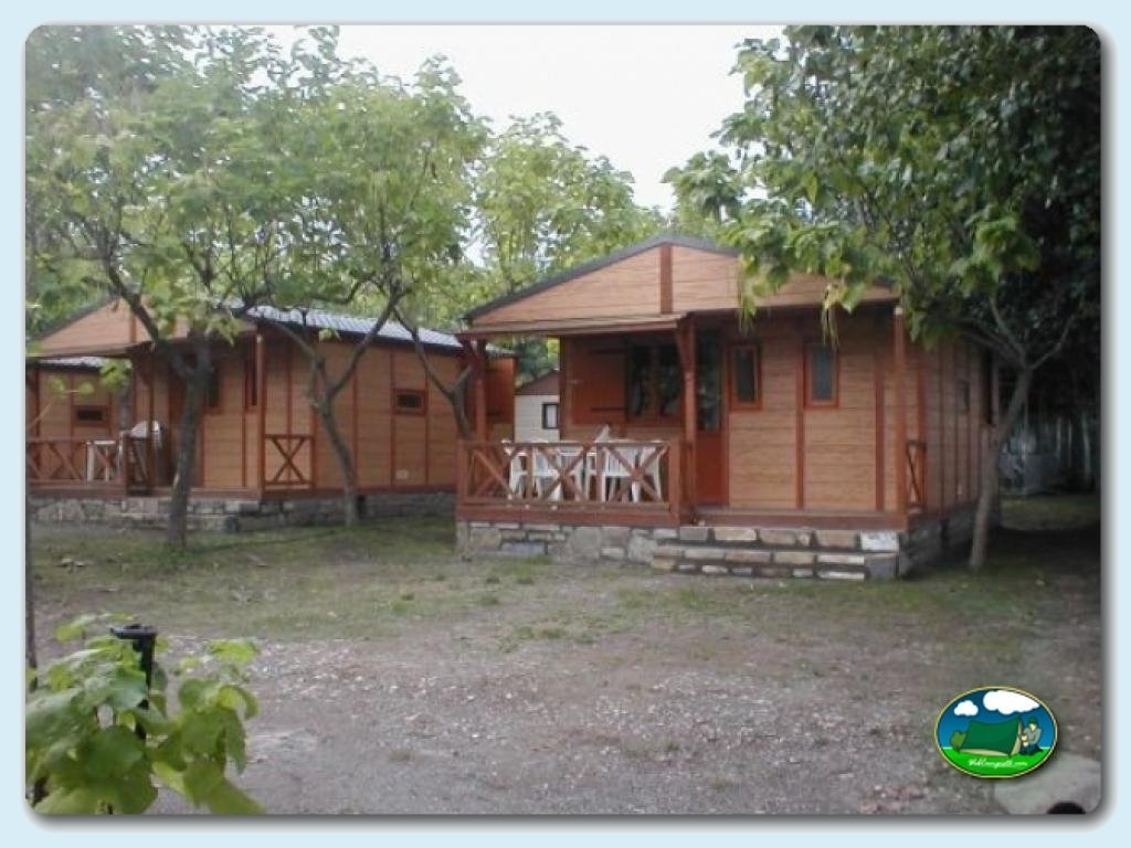 Camping Peña Montañesa foto de Bungalow 4 personas 