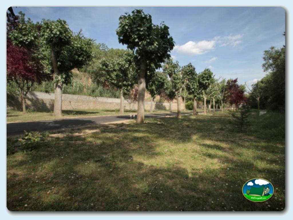 Camping Lago Barasona