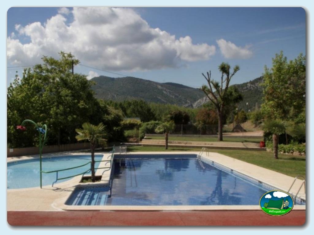 Apartamento Marmota en Camping Lago Barasona, Huesca, España