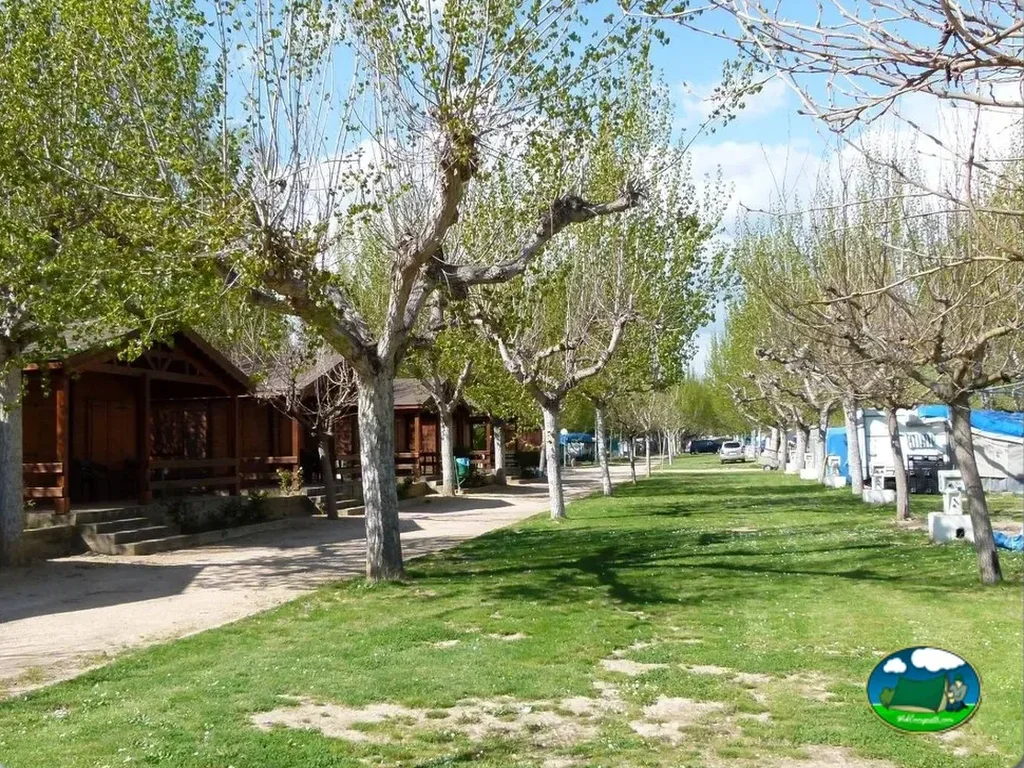 Camping Fuente de Regrustan en Graus