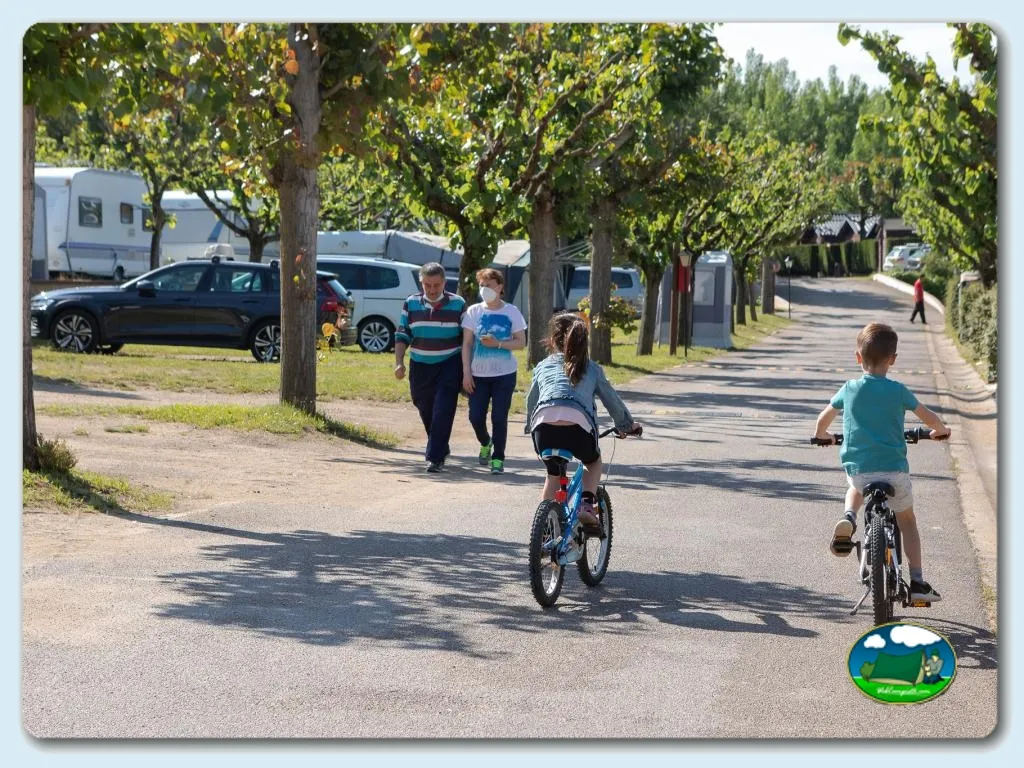 Foto de Camping El Solsonés, Lleida, Cataluña, España - imagen 58