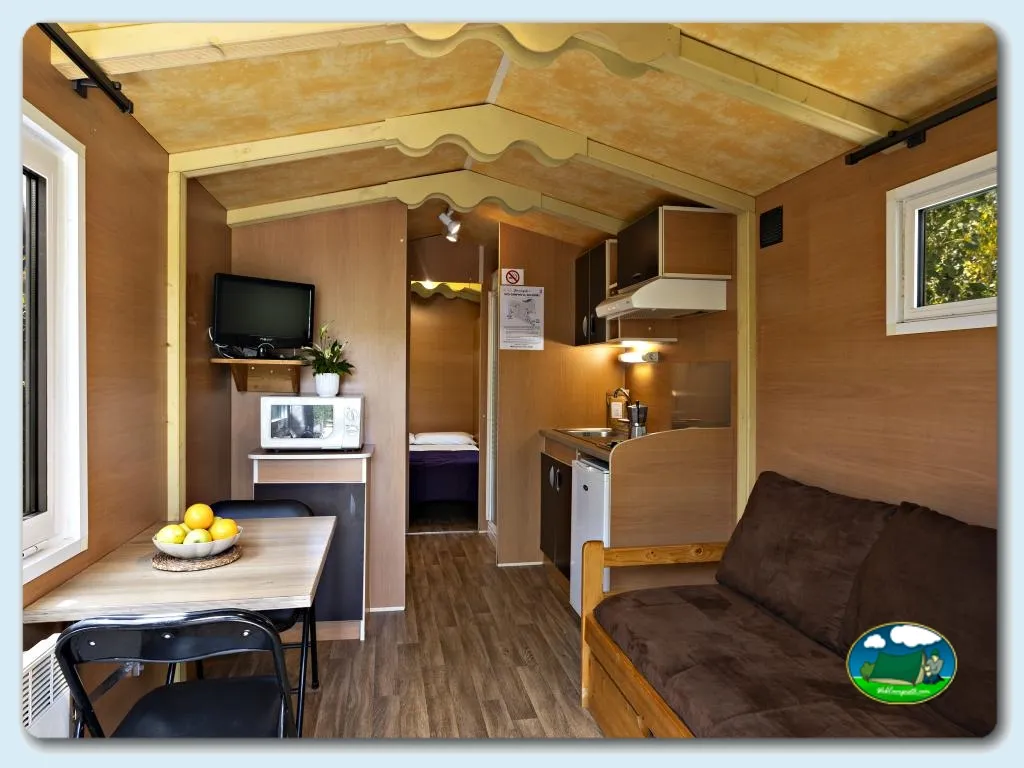 Foto de Camping El Solsonés, Lleida, Cataluña, España - imagen 28