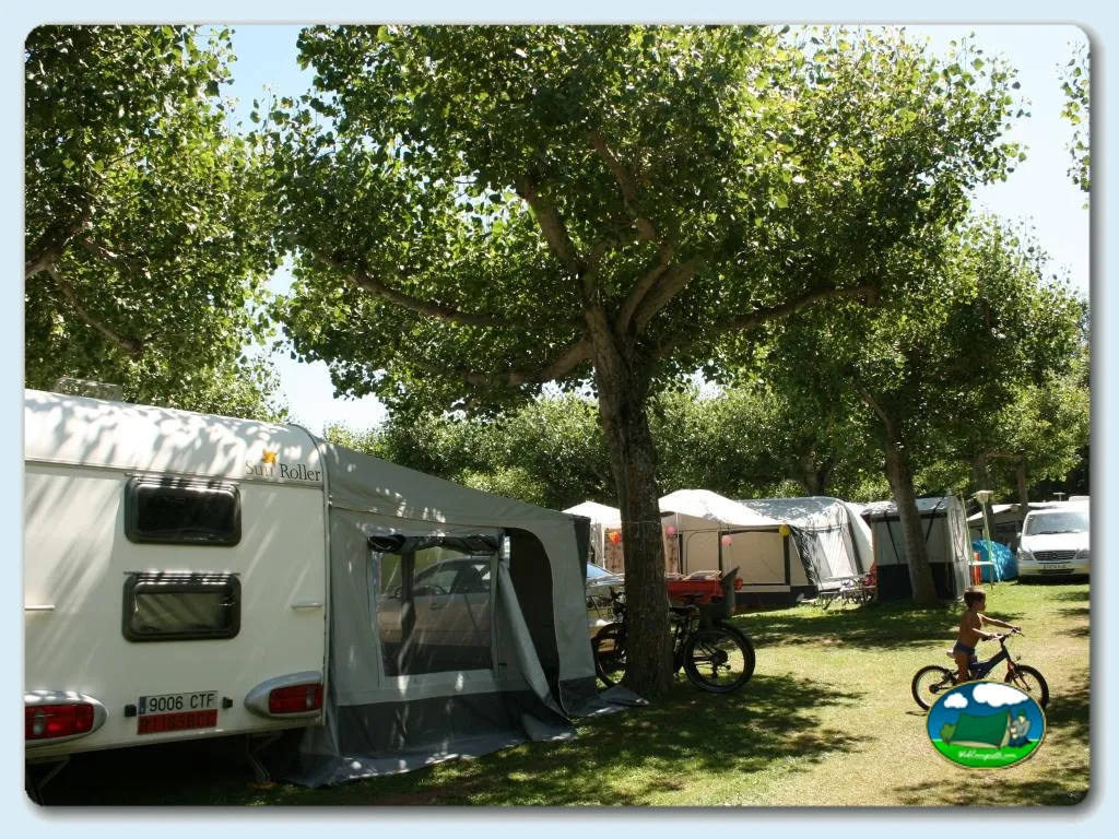 Se admiten animales de compa&ntilde;&iacute;a en Camping Laspaúles, Huesca, Aragón, España - imagen 6