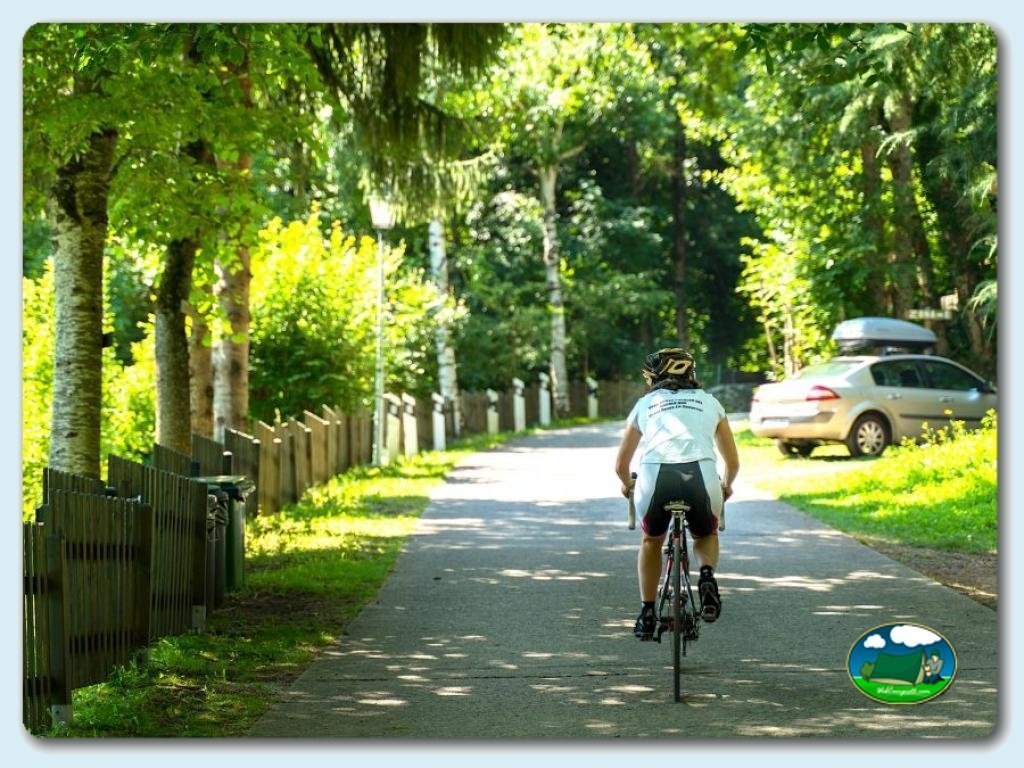 Camping Bedura Park foto de Zona de juegos infantiles y actividades infantiles - mini club