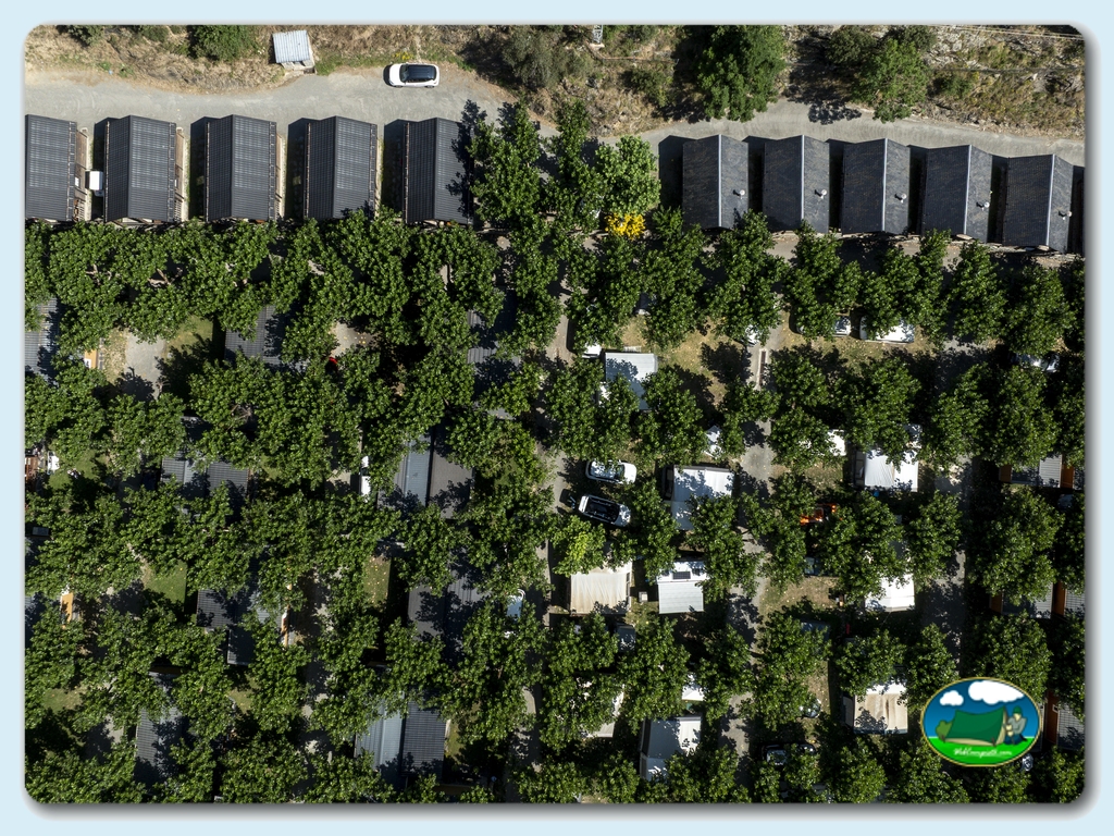 Entrada en Camping La Borda del Pubill, Lleida, España