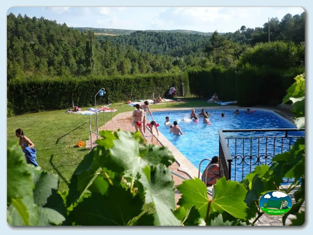 Camping Cal Paradis en Salo, Barcelona - imagen 2