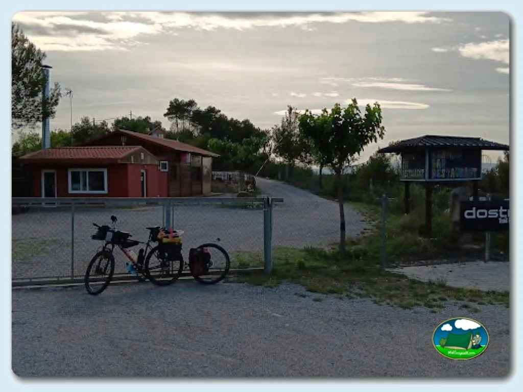 Camping La Tatgera en Talamanca, Barcelona - imagen 4