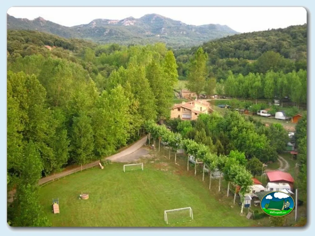 Camping Moli de Vilamala en Les Encies, Girona, Girona