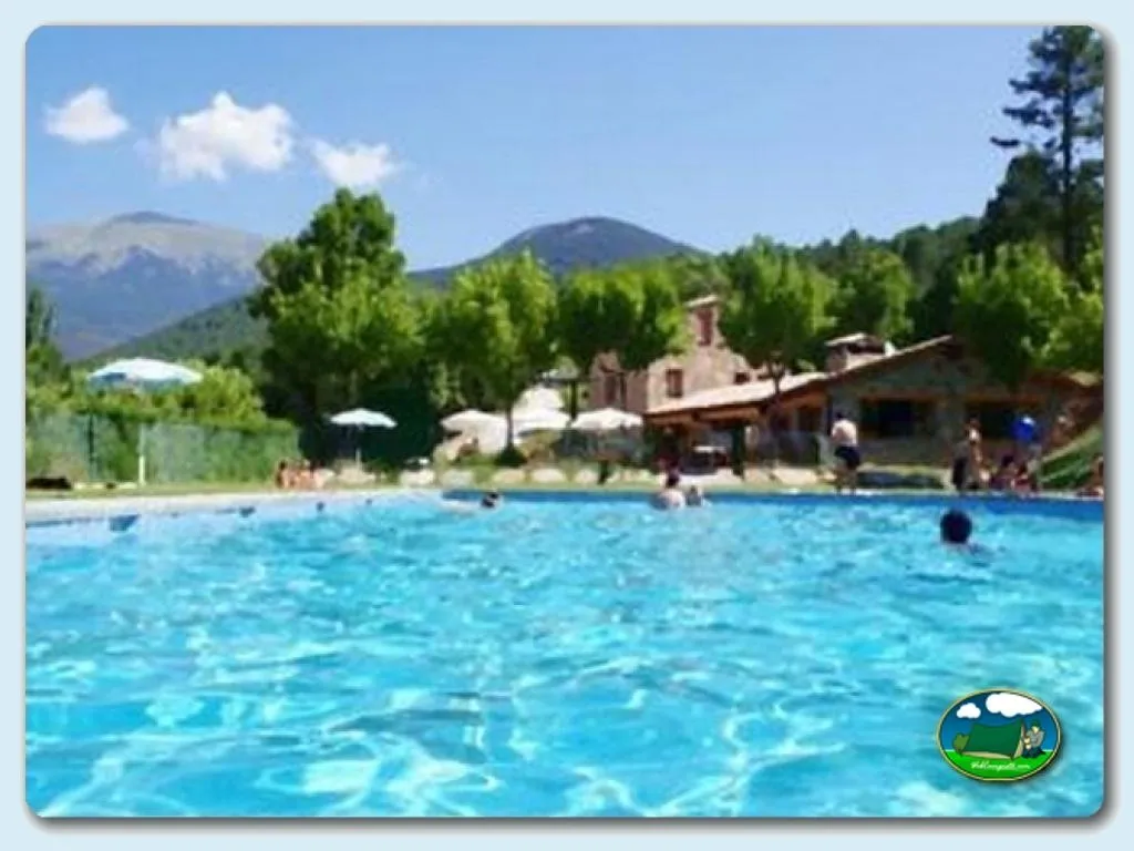 Camping L'Espelt en La pobla de Lillet