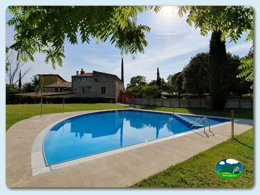 Camping Can Coromines en Maia del Montcal