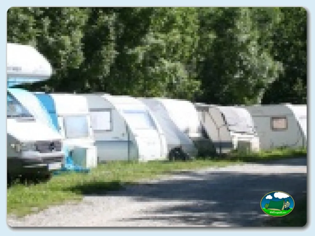 Camping Els Solans en Camprodon-Molló