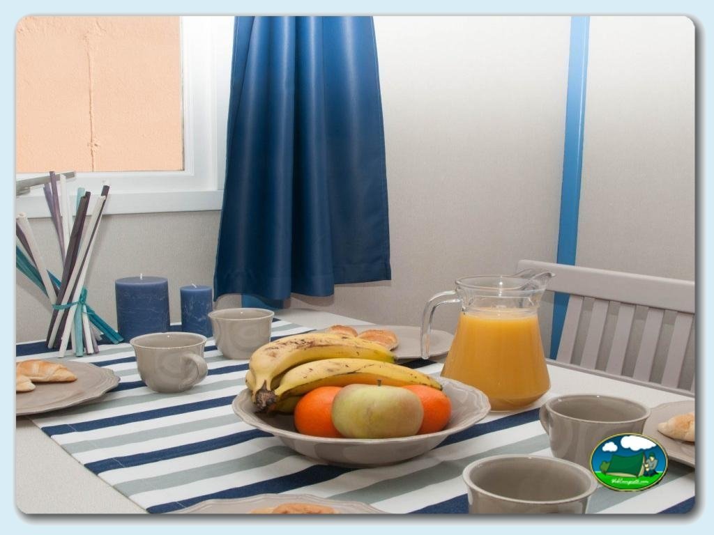 Bungalow Basic en Camping Eurocamping, Girona, España