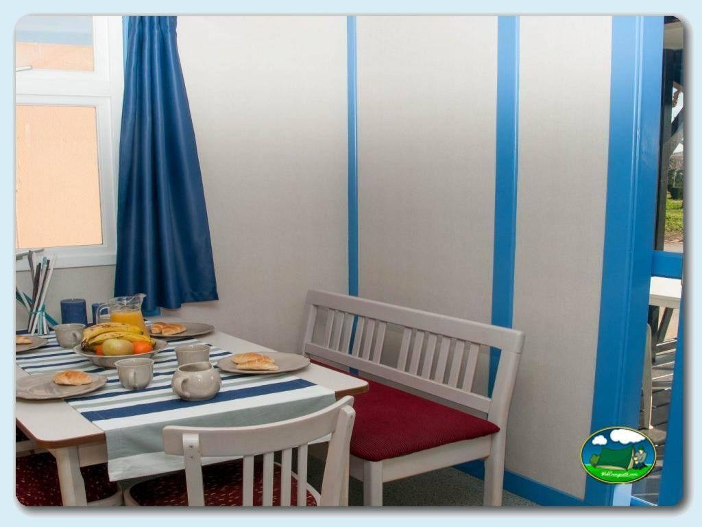 Bungalow Basic en Camping Eurocamping, Girona, España