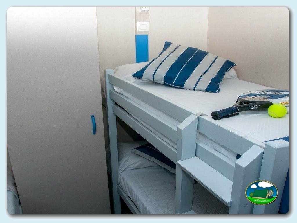 Bungalow Basic en Camping Eurocamping, Girona, España