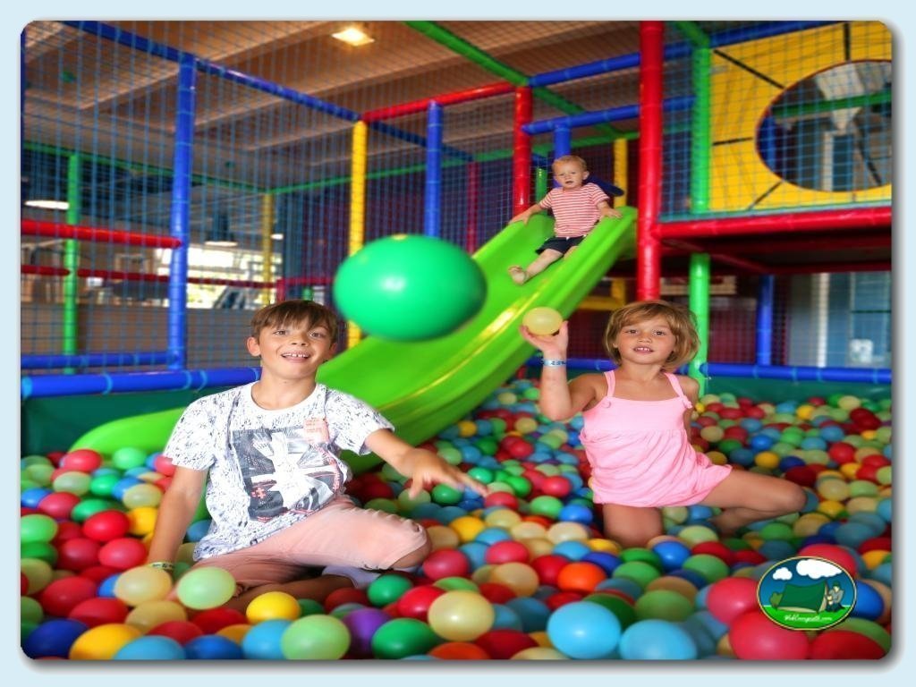 Parque Infantil en Camping Eurocamping, Girona, España