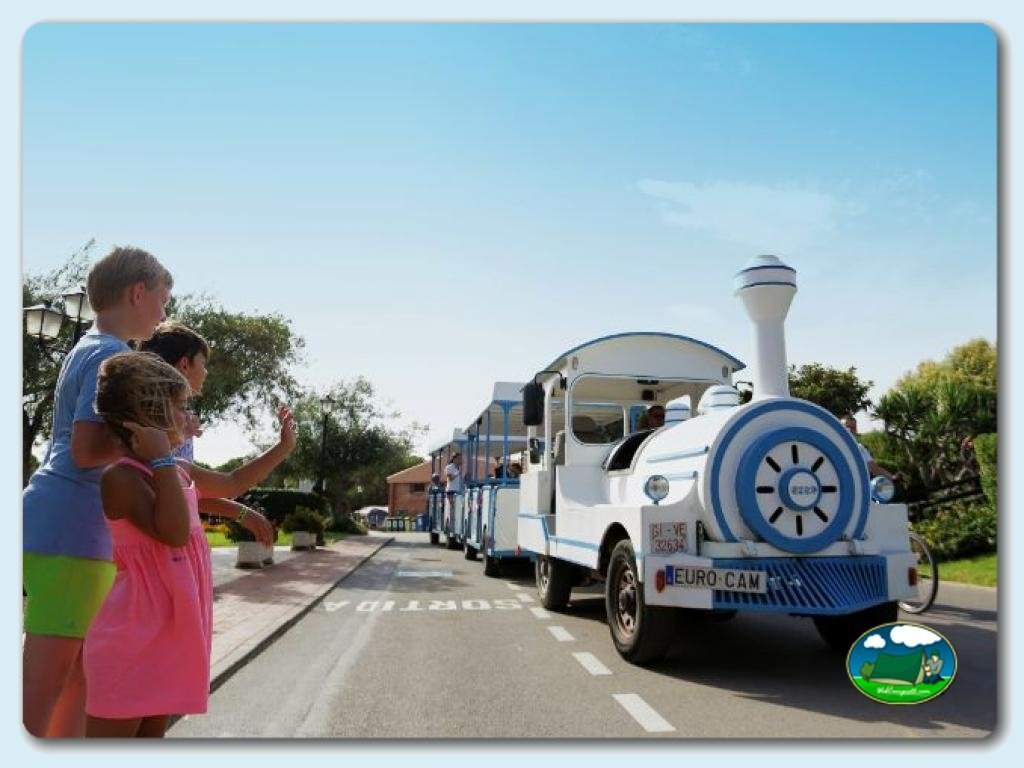 Tren en Camping Eurocamping, Girona, España