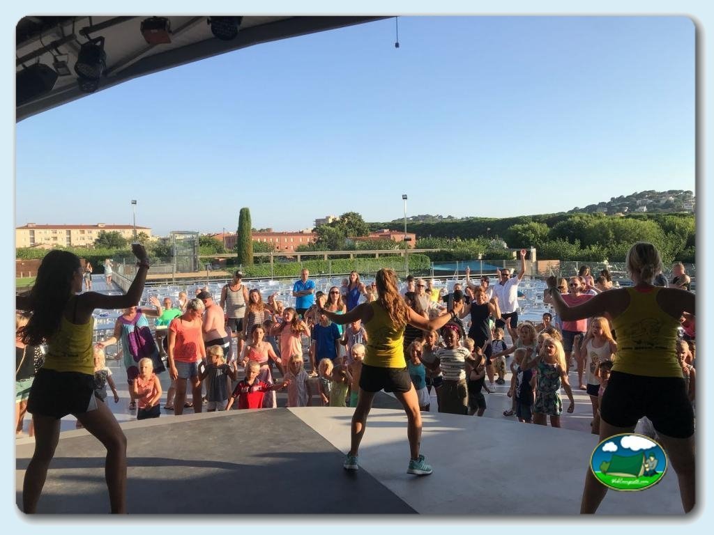 &nbsp;Animaci&oacute;n en Camping Eurocamping, Girona, España