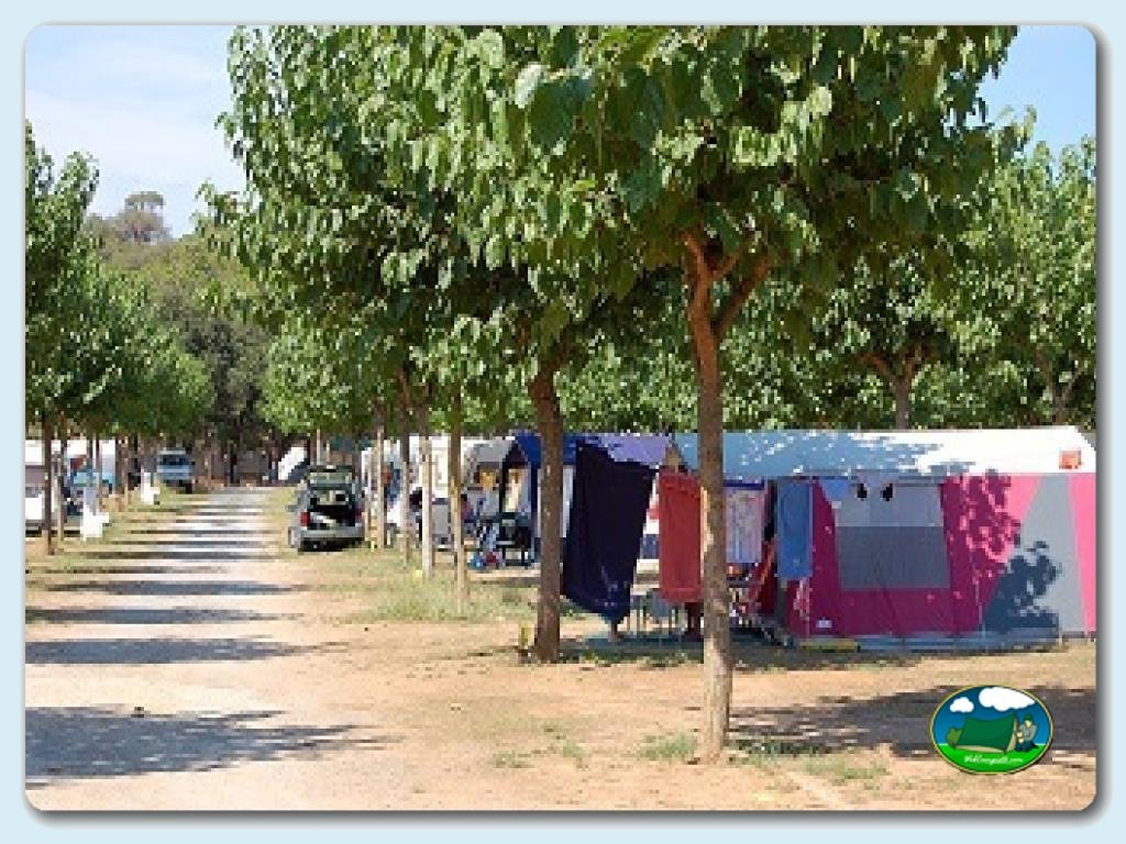 Parcelas en Camping Mas Patoxas, Girona, España