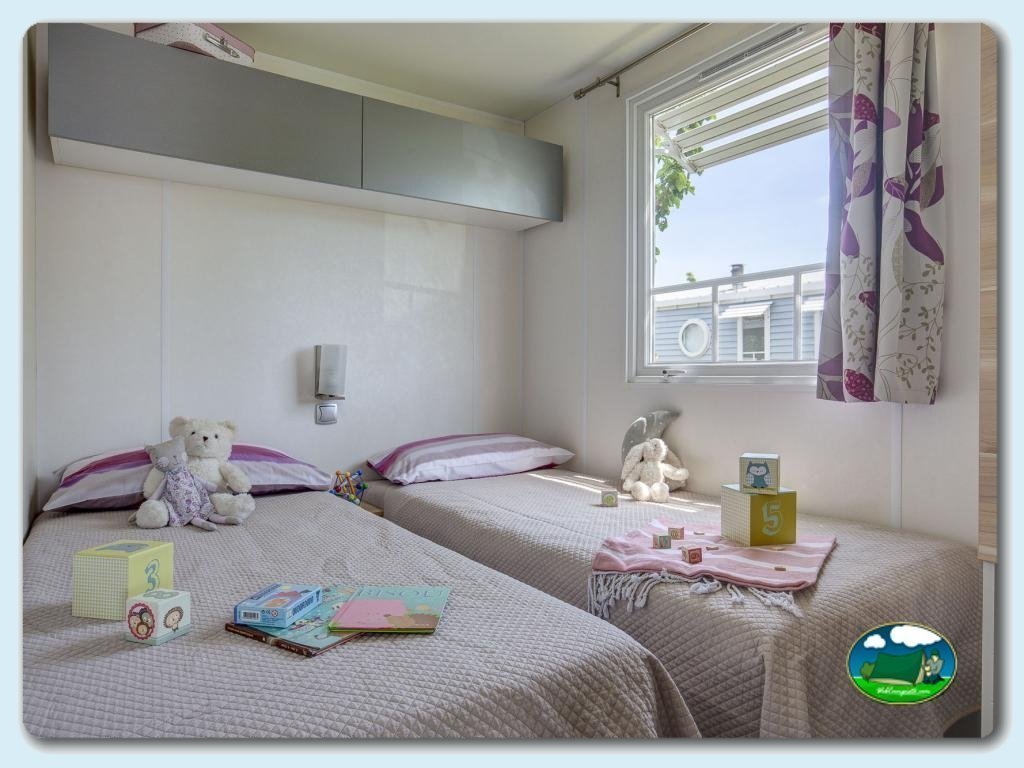 L'Amfora foto de Mobilhome Blue