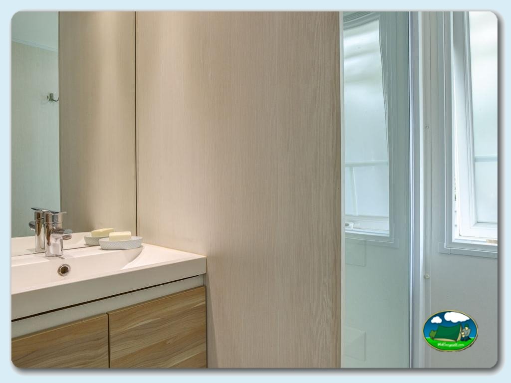 L'Amfora foto de Mobilhome Blue