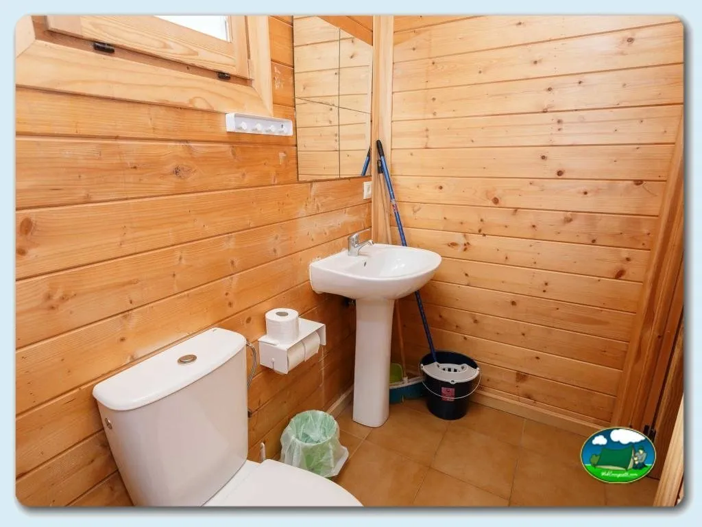 Foto de Camping La Sierrecilla, Málaga, Andalucía, España - imagen 16
