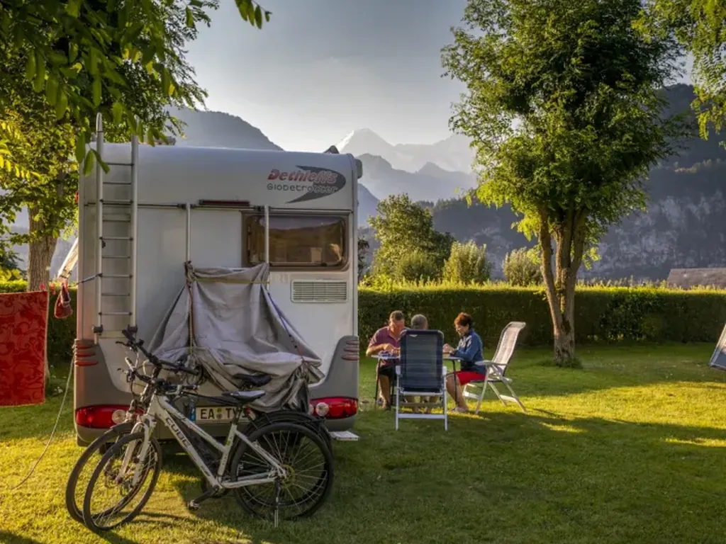 &nbsp;&nbsp; en Camping Lazy Rancho, Suiza - imagen 4