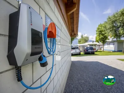 Punto de carga para vehículos eléctricos de Camping Lazy Rancho, Unterseen