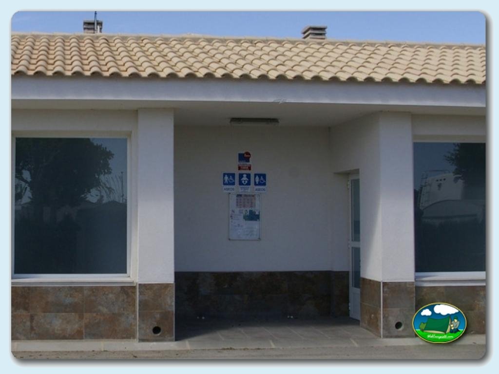 Aseos en Camping Lo Monte, Alicante, España