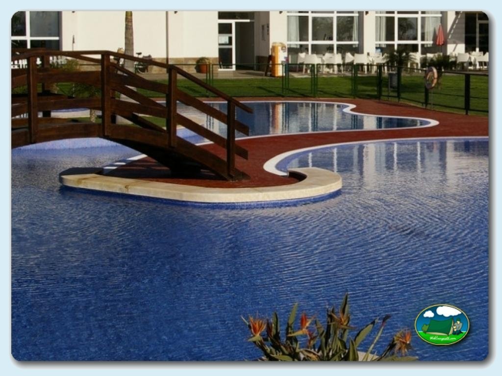 Piscina en Camping Lo Monte, Alicante, España