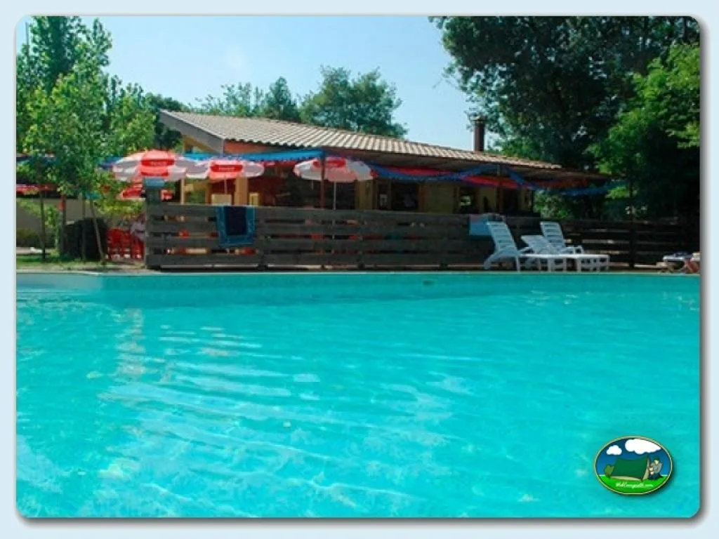 foto de Camping Besalu (Besalú) 