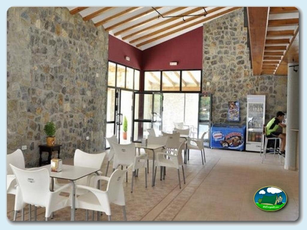 Camping Fonts de L'Algar foto de Cafeter&iacute;a-Bar-Bocater&iacute;a
