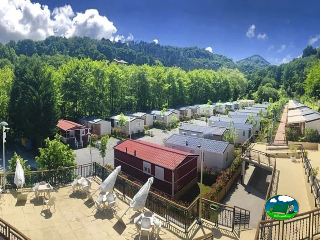 Mobil-home con vistas a la montaña del Camping Igara de San Sebastián, San Sebastián (Gipuzkoa)