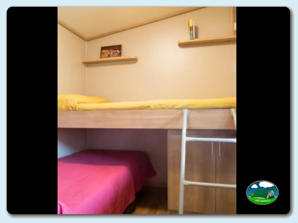 Mobil Home Zumaia en Camping Zumaia, Gipuzkoa, España