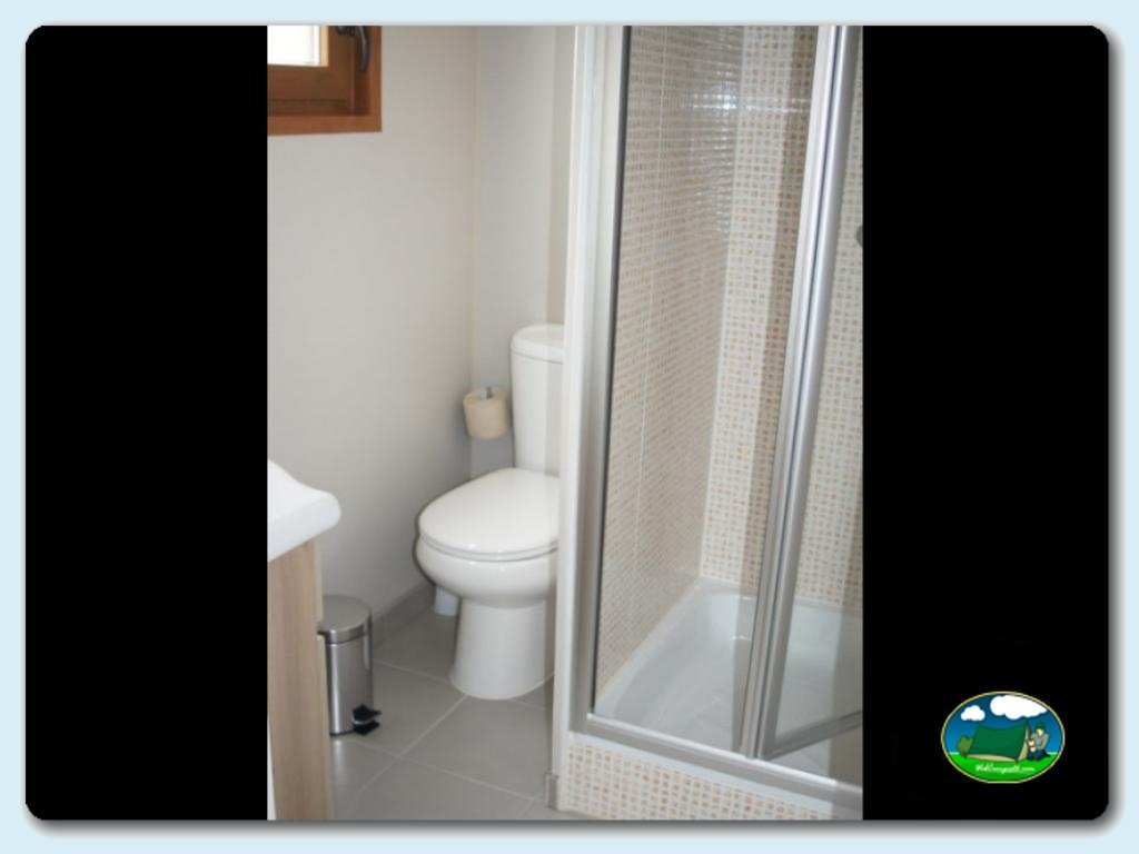 Bungalow Artadi en Camping Zumaia, Gipuzkoa, España