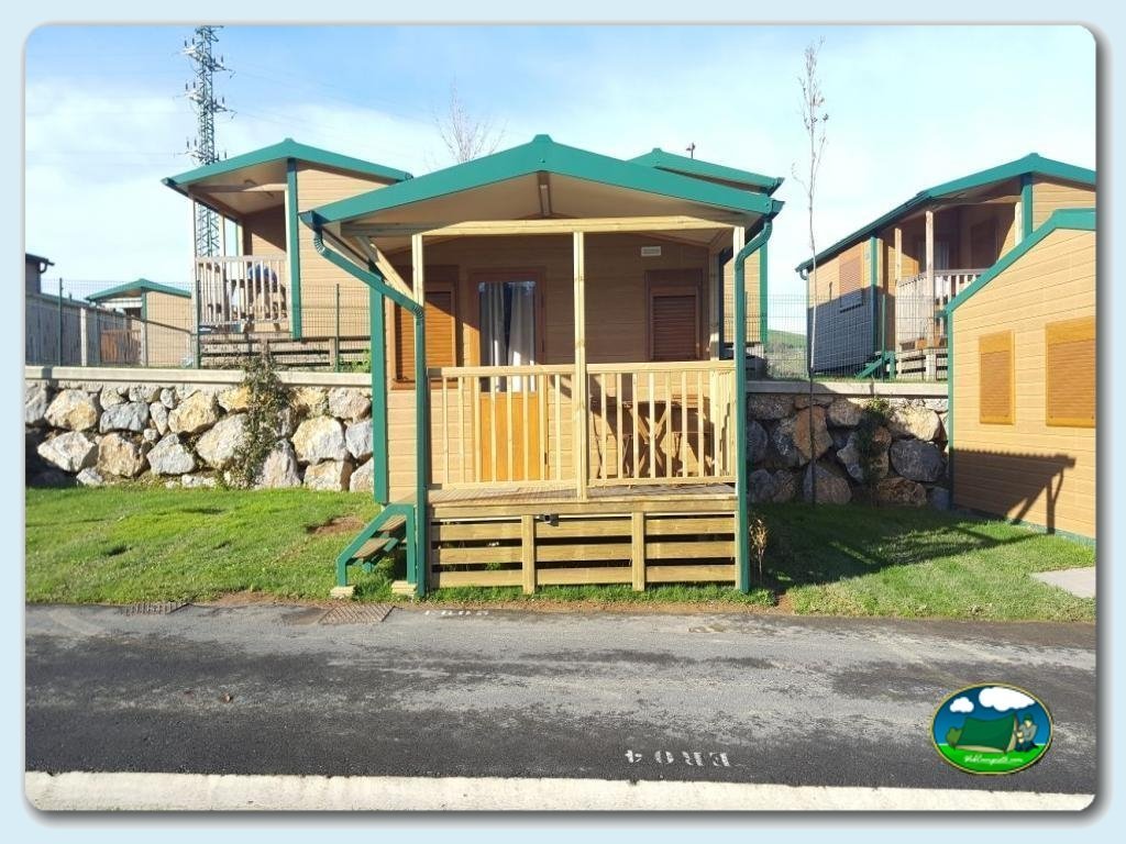 Bungalow getaria en Camping Zumaia, Gipuzkoa, España
