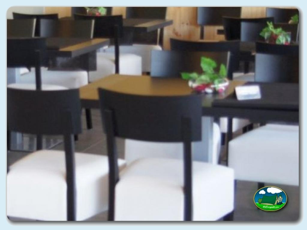 Restaurante - Terraza en Camping Zumaia, Gipuzkoa, España