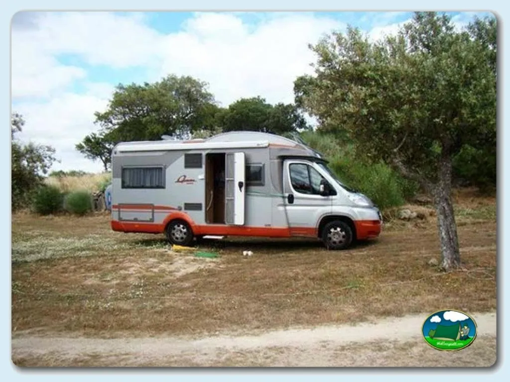 Mobil-home en parcela arbolada del Camping Beira Marvao Alentejo, Beira (Faro)