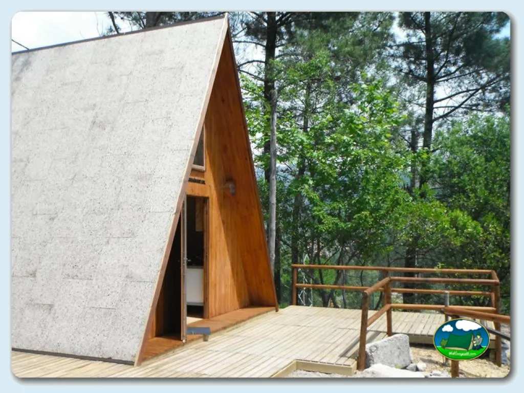 Glamping tipi con vistas a la montaña del Camping Gêres Green Park, Cabril (Viana Do Castelo)